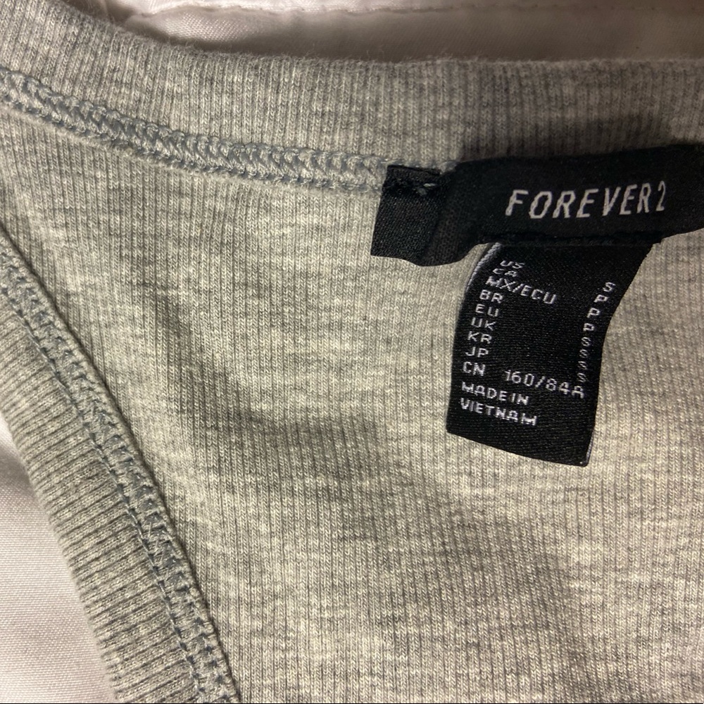Forever 21 Razor Back - Picture 3 of 3